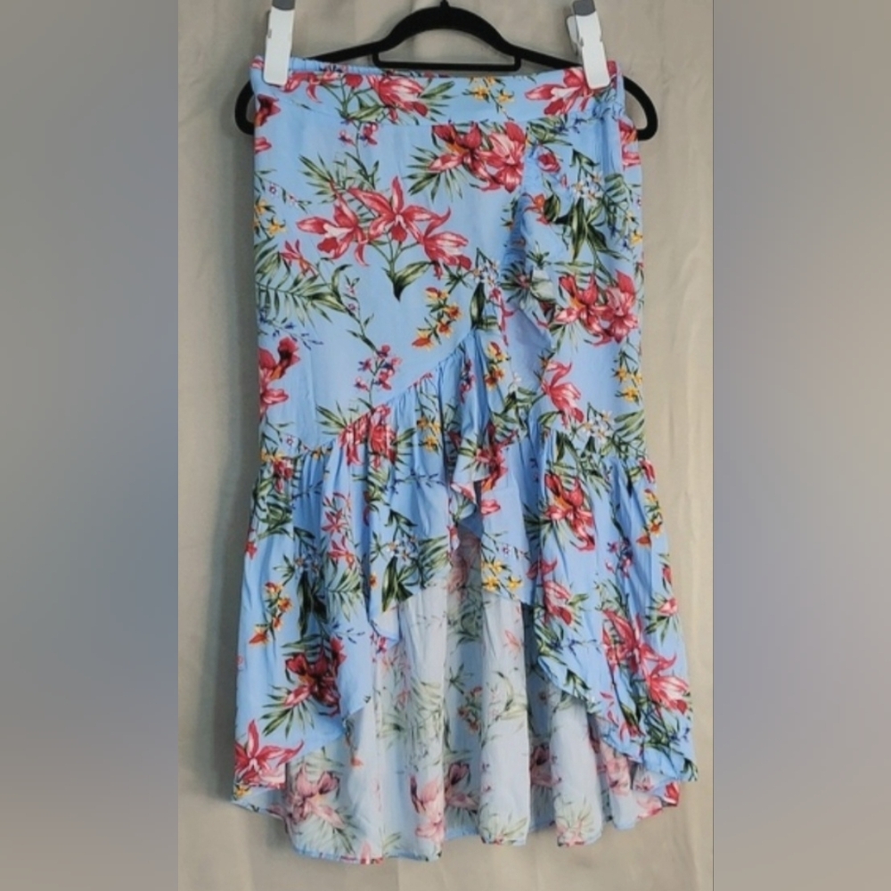 Milk & Honey Skirt, Size Large, Blue Pink Floral Print, Ruffle, Stretch Waist